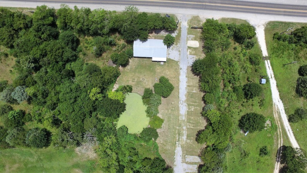 11779 State Highway 21 E, Midway, TX for sale - Primary Photo - Image 1 of 1