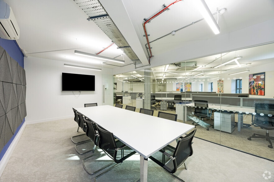 46-48 Webber St, London for lease - Interior Photo - Image 3 of 29