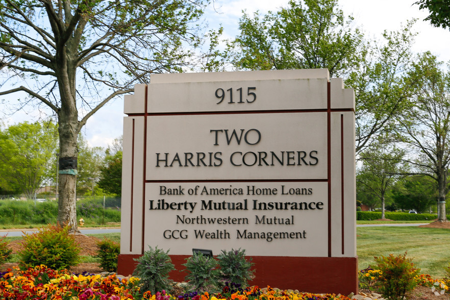 9115 Harris Corners Pky, Charlotte, NC for lease - Building Photo - Image 3 of 21