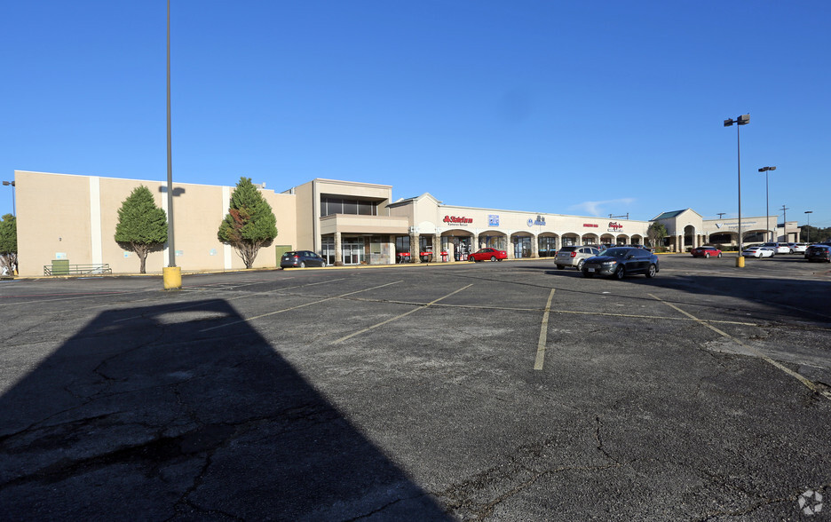 1625 N Story Rd, Irving, TX for lease - Primary Photo - Image 1 of 6