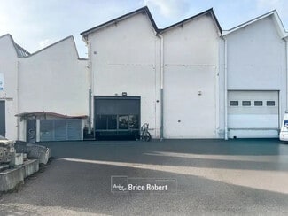 More details for Multiple Space Uses for Lease