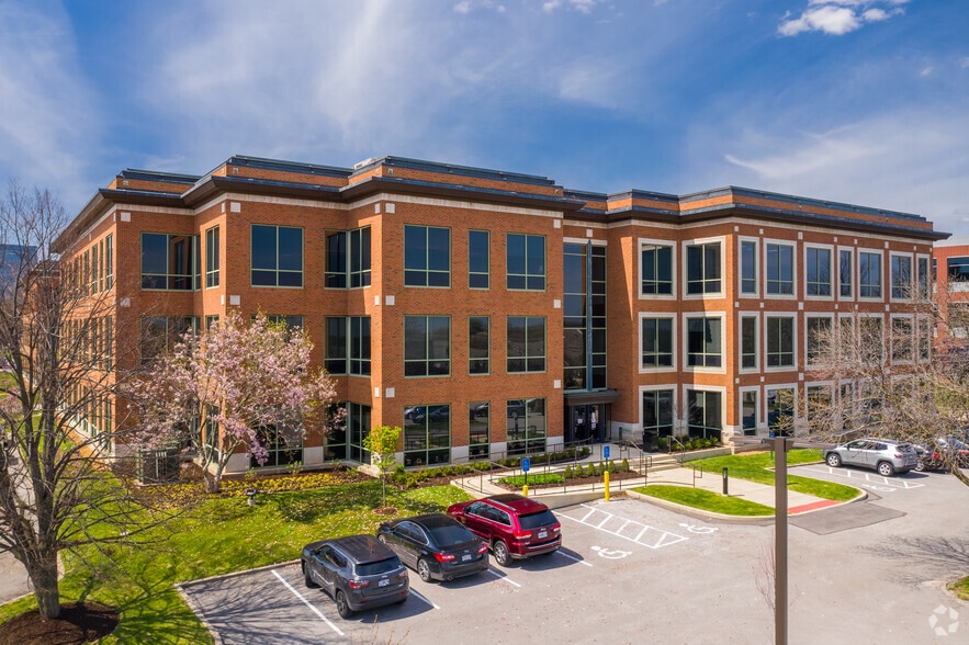 16020 Swingley Ridge Rd, Chesterfield, MO for lease - Building Photo - Image 1 of 6