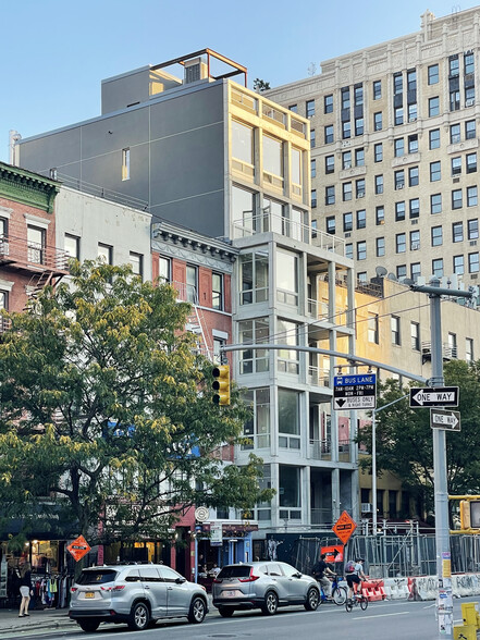 180 2nd Ave, New York, NY for sale - Building Photo - Image 1 of 1