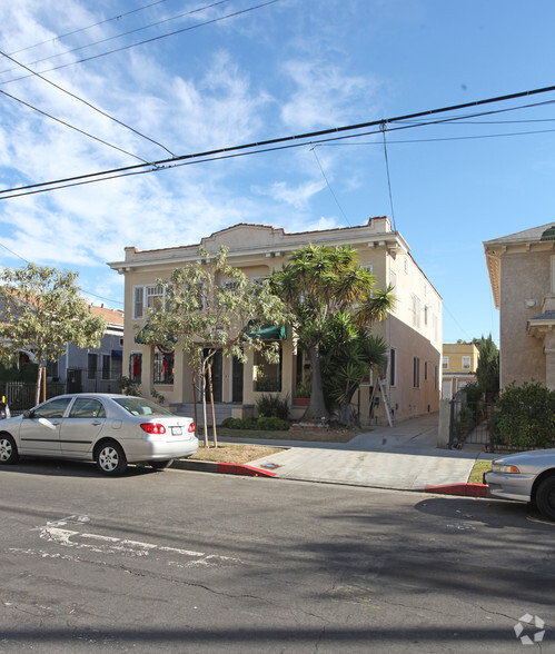 1640 N Alexandria Ave, Los Angeles, CA for sale - Primary Photo - Image 1 of 3