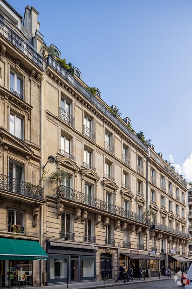 236 Rue Du Faubourg Saint-Honoré, Paris for lease - Primary Photo - Image 1 of 7