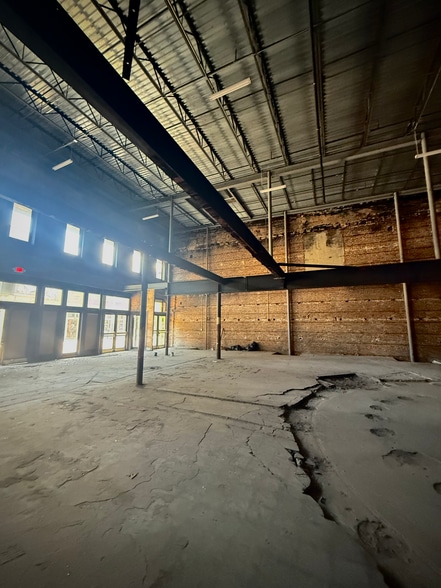 1609 7th Ave, Ybor City, FL for lease - Building Photo - Image 2 of 4