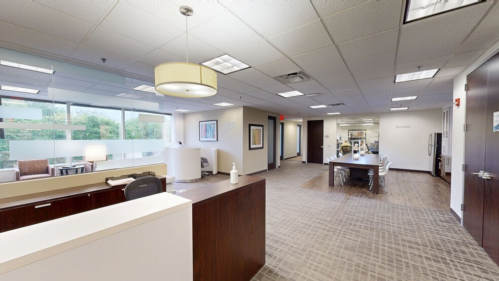 175 Capital Blvd, Rocky Hill, CT for lease - Matterport 3D Scan - Image 3 of 30