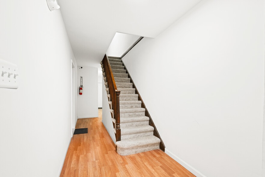 718 Lamont St NW, Washington, DC for sale - Building Photo - Image 2 of 7