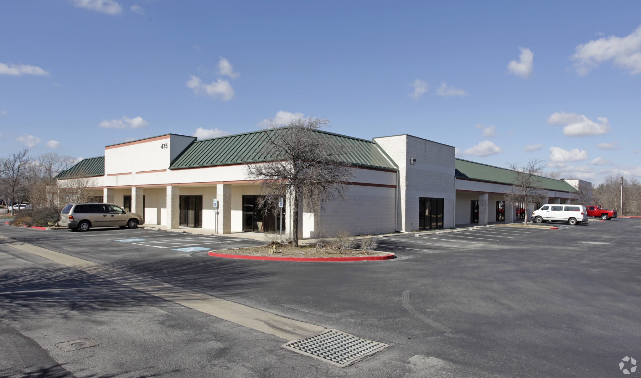 475 Round Rock West Dr, Round Rock, TX for lease Primary Photo- Image 1 of 7