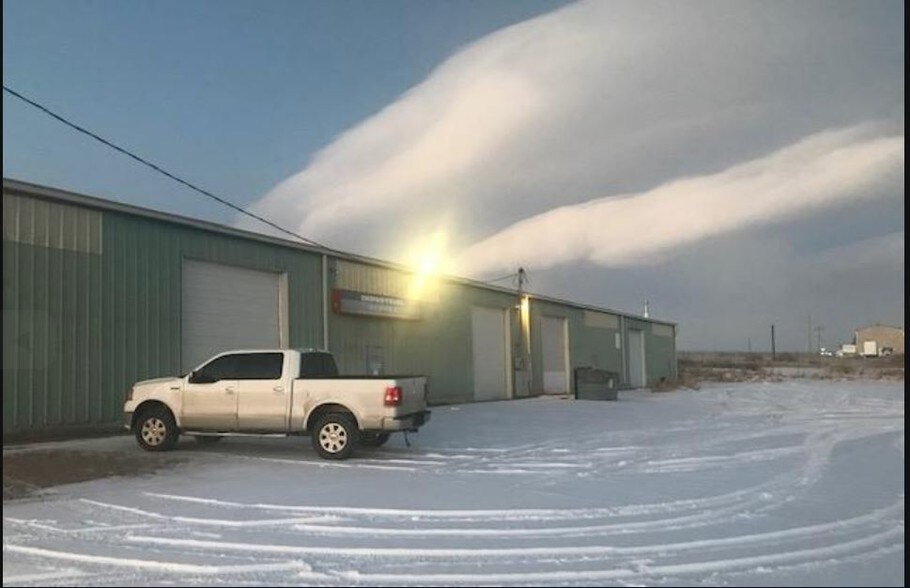 42 Purple Sage Rd, Rock Springs, WY for sale - Building Photo - Image 1 of 1