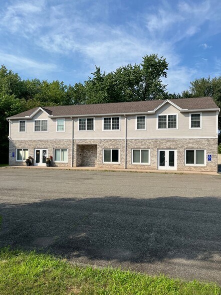 94 West St, Cromwell, CT for sale - Primary Photo - Image 1 of 1