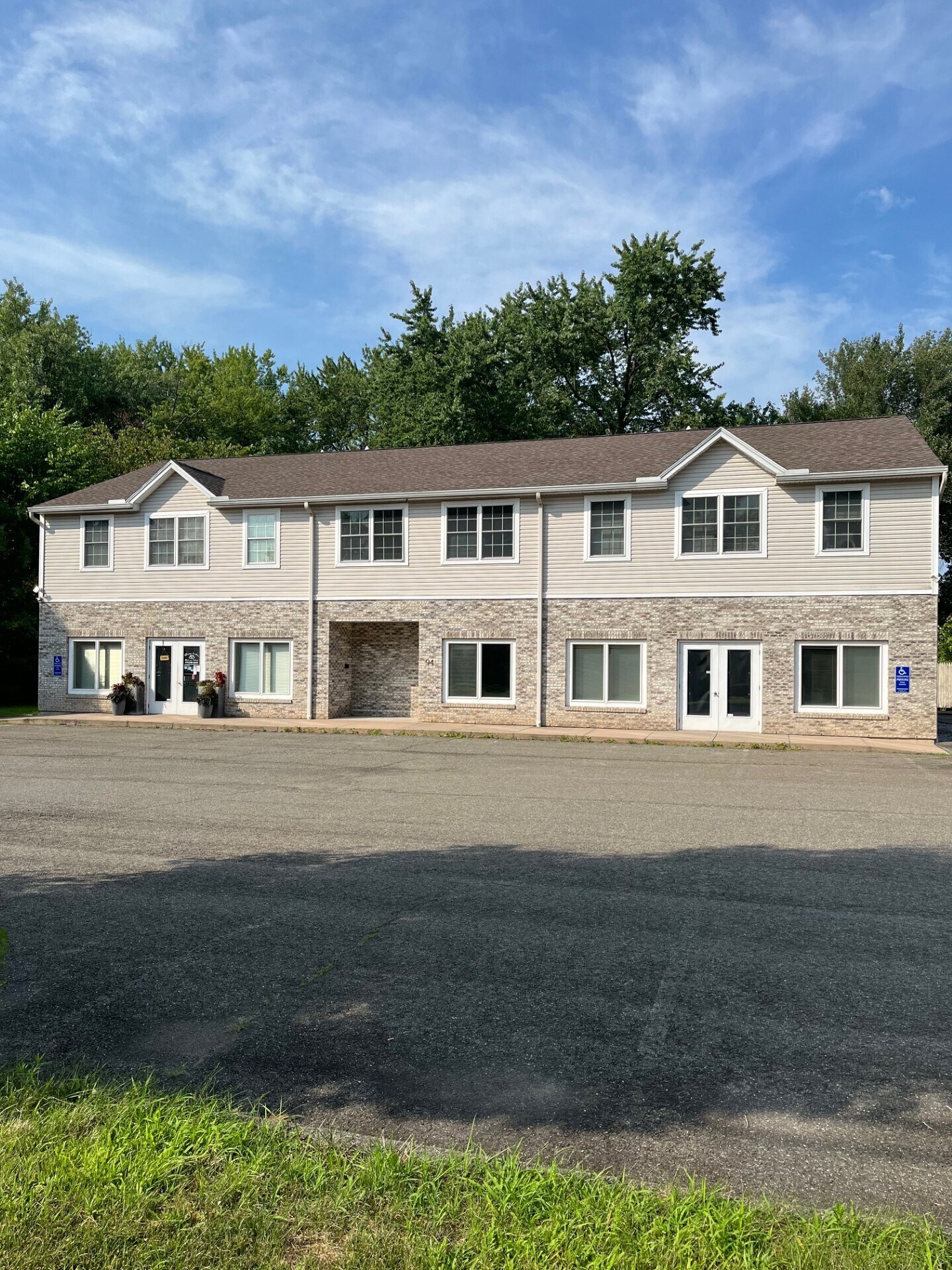 94 West St, Cromwell, CT for sale Primary Photo- Image 1 of 1