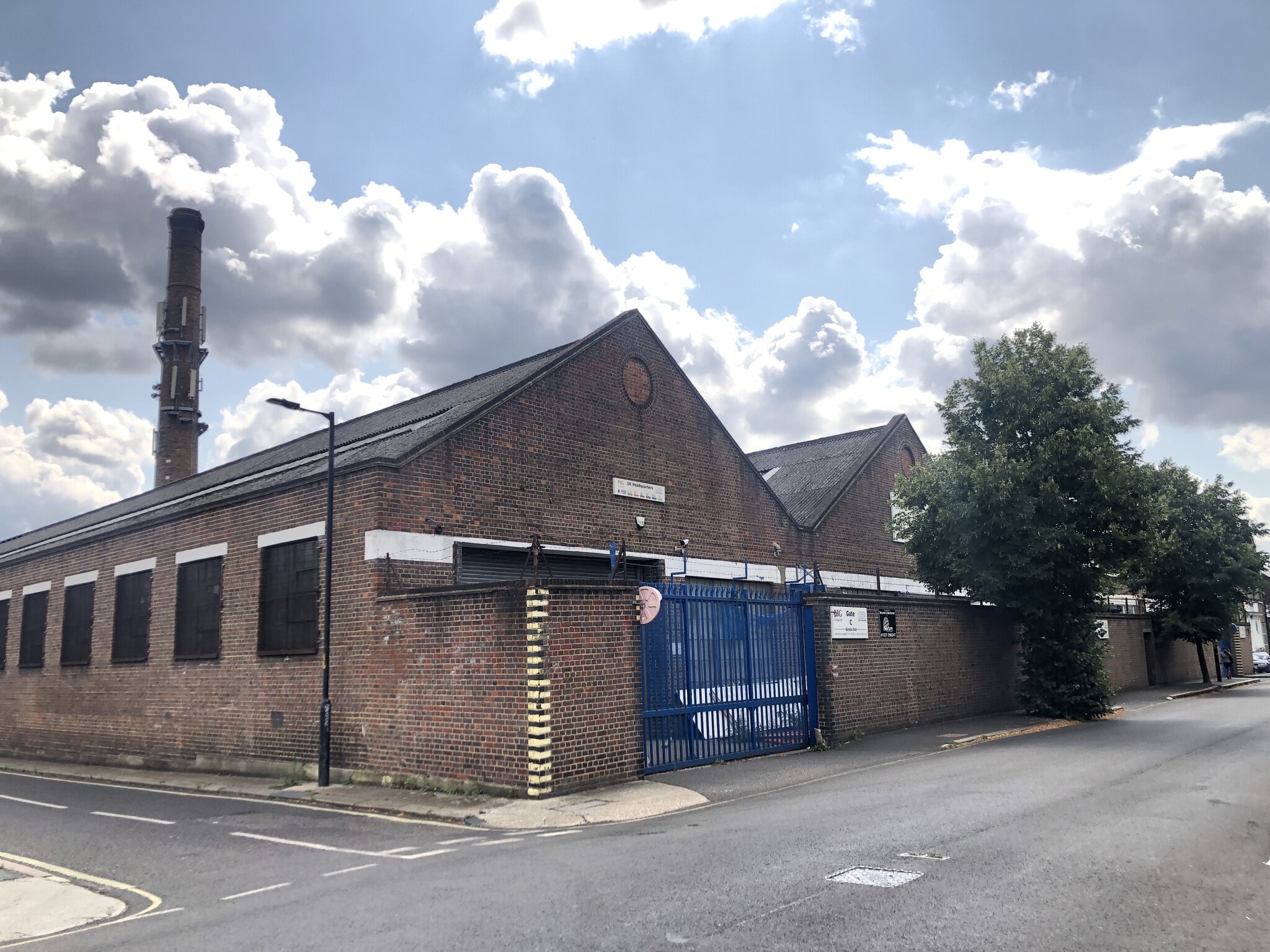 49 Glengall Rd, London for sale Building Photo- Image 1 of 1