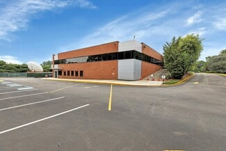 More details for 35 Adams Ave, Hauppauge, NY - Industrial for Sale