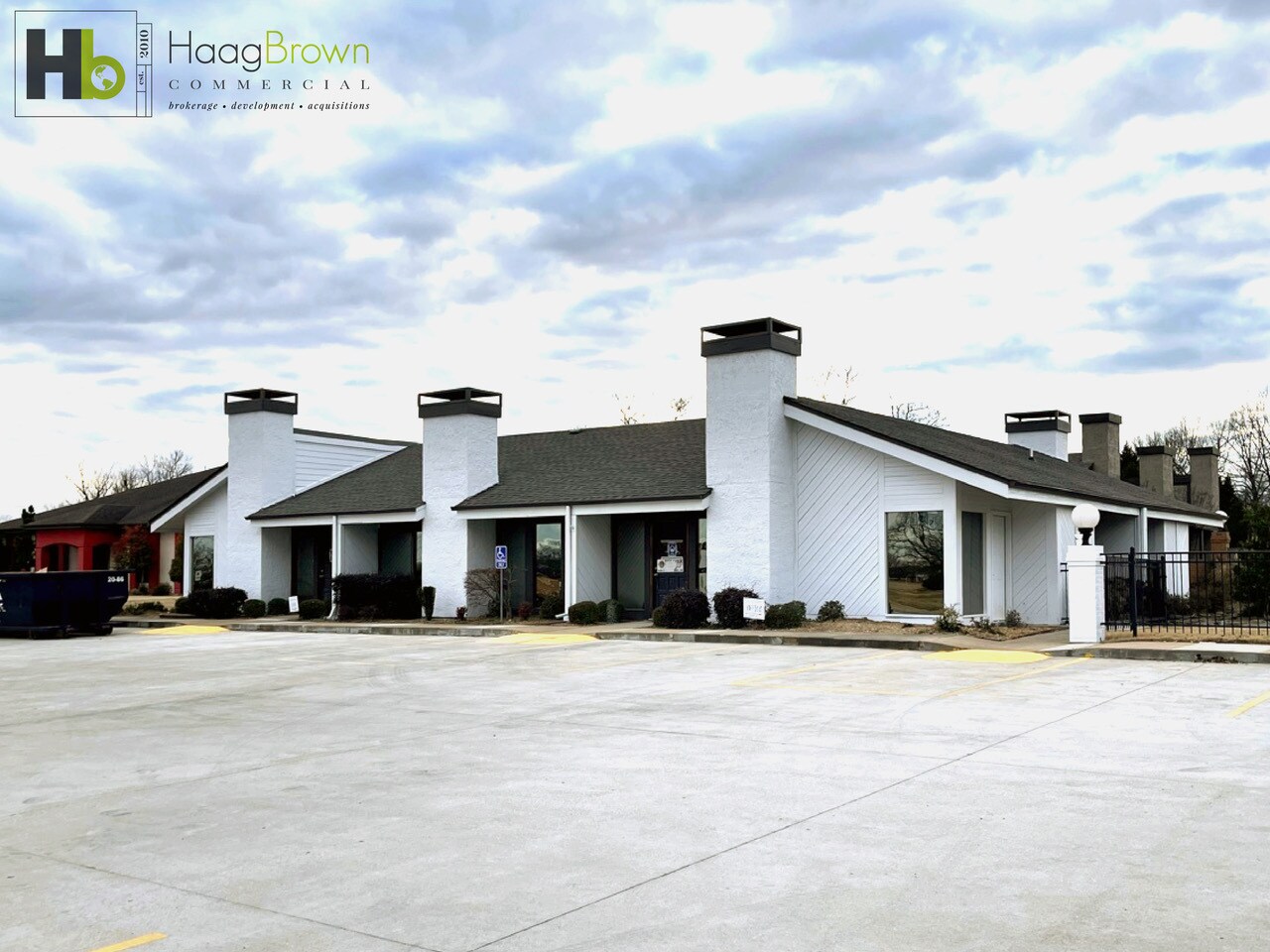 2605 Browns Ln, Jonesboro, AR 72401 RARE 1,540 SF Space Available on
