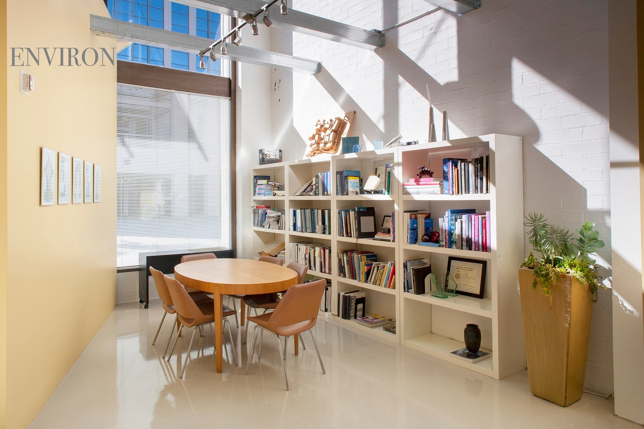 100 Oceangate, Long Beach, CA for lease Interior Photo- Image 1 of 4