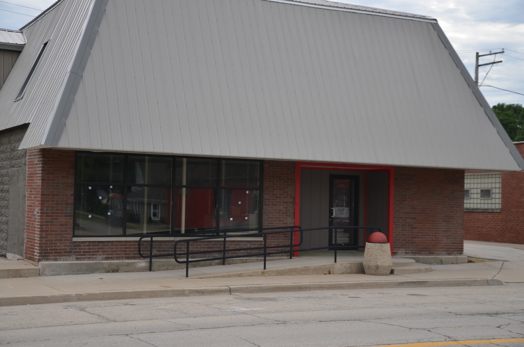 210 W Comanche Ave, Shabbona, IL for sale Building Photo- Image 1 of 1