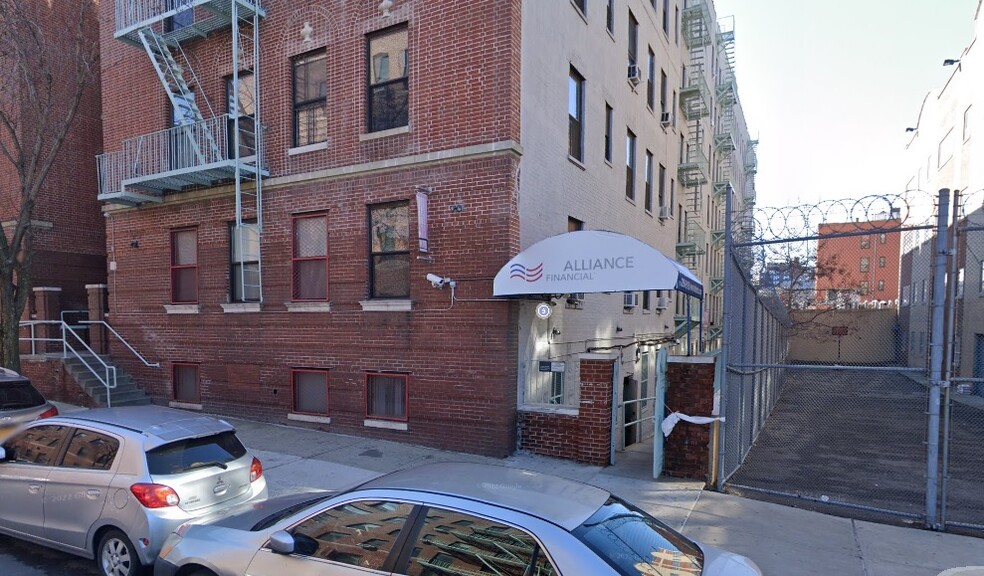 18 E 179th St, Bronx, NY for lease - Primary Photo - Image 1 of 1