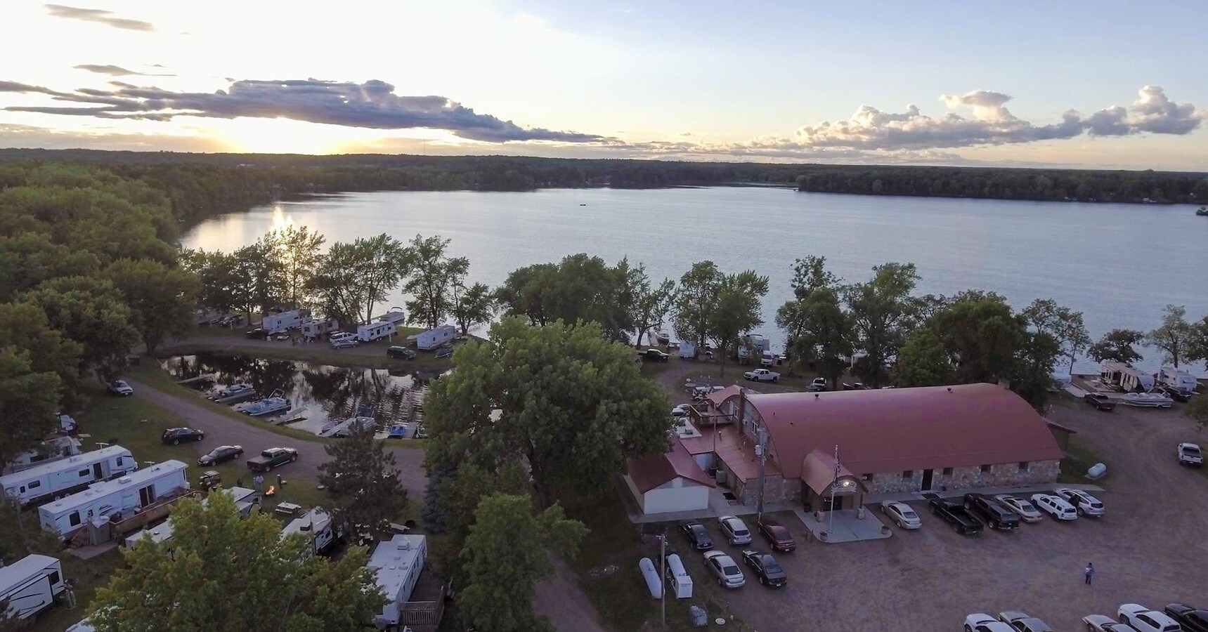 674 Fish Lake Dr, Mora, MN 55051