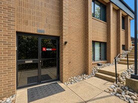 1342-1360 Old Bridge Rd, Woodbridge VA - Commercial Real Estate