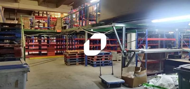 Flex in Bagnolet for lease - Interior Photo - Image 3 of 3