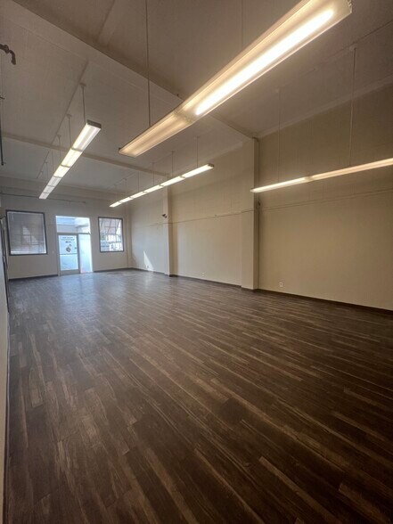 1543 Pacific Ave, Santa Cruz, CA for lease - Interior Photo - Image 2 of 16
