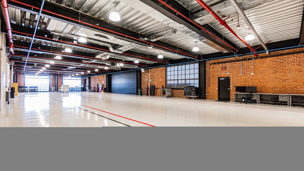136-142 Oregon St, El Segundo, CA for lease - Building Photo - Image 2 of 54