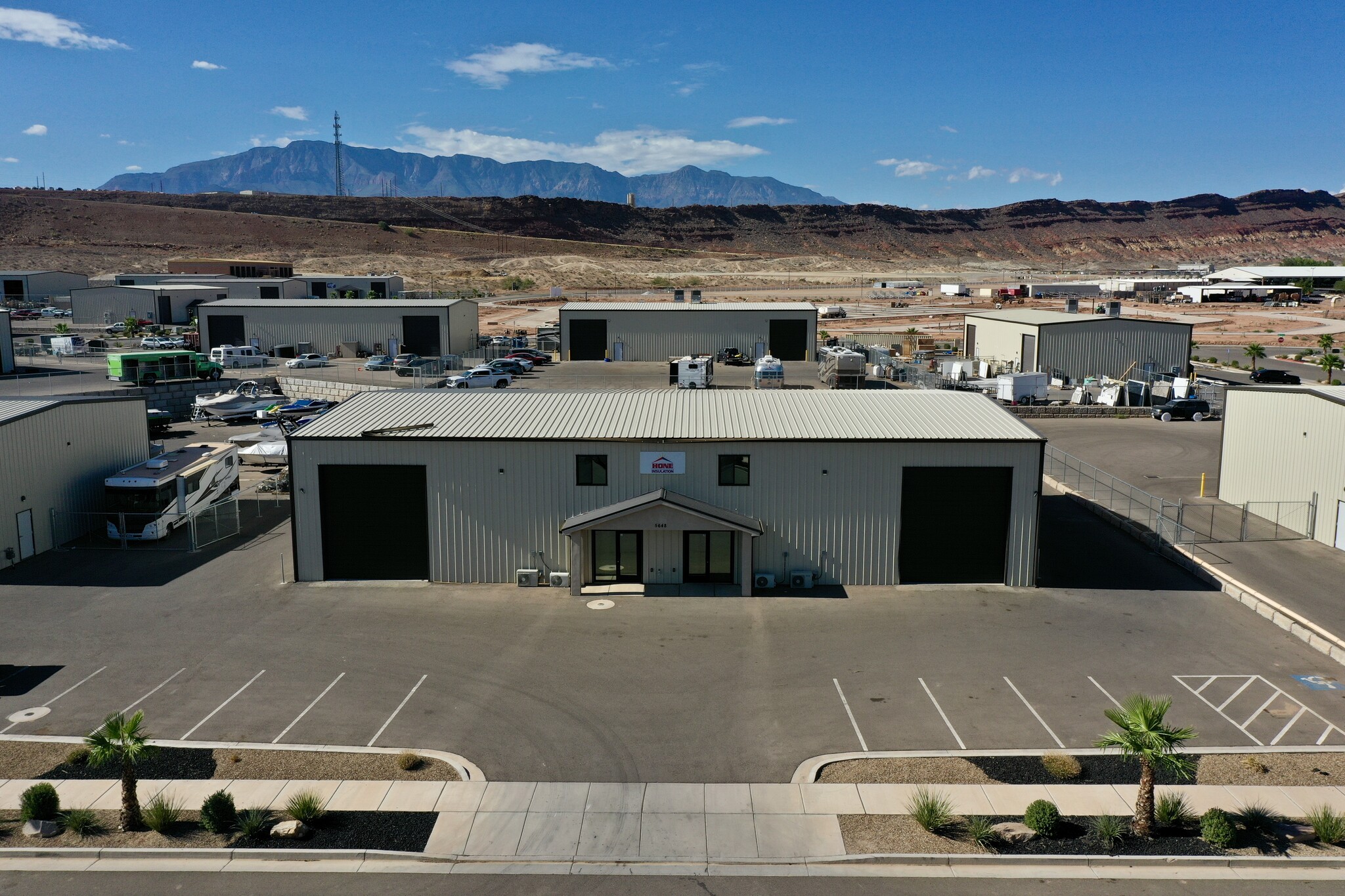 5648 W 800 S, Hurricane, UT for lease Primary Photo- Image 1 of 3