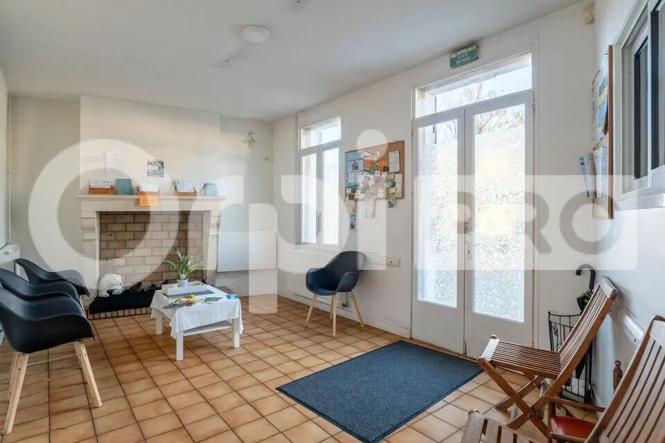 Office in Biscarrosse for sale Interior Photo- Image 1 of 6