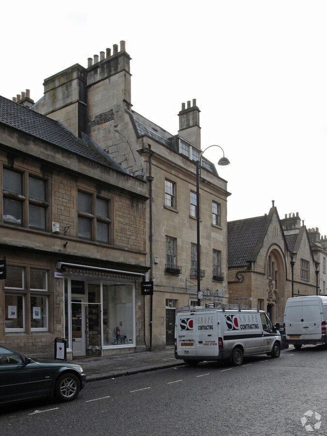 90 Walcot St, Bath, AVN BA1 5BG