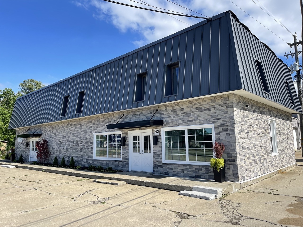 711 W Bagley Rd, Berea, OH for lease Building Photo- Image 1 of 21