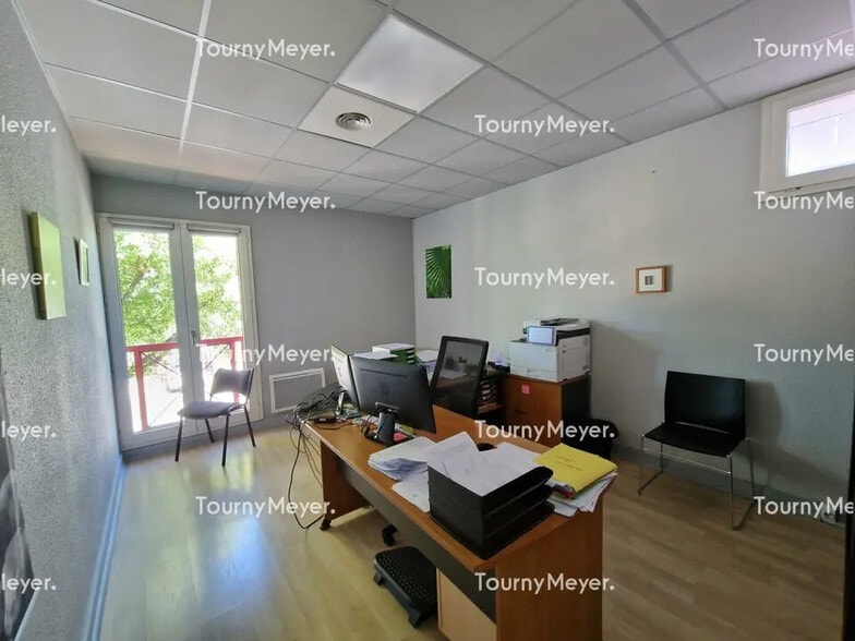 Office in Montpellier for sale - Interior Photo - Image 2 of 4