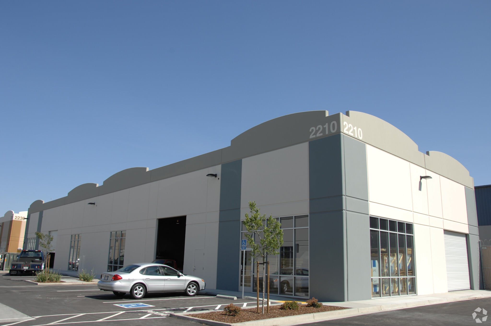 2210 N MacArthur Dr, Tracy, CA for lease Building Photo- Image 1 of 4