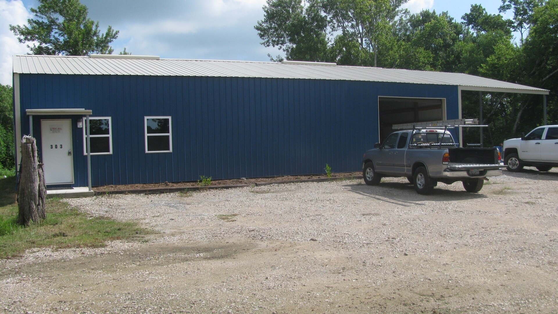 303 Mustang Rd, Alvin, TX for sale Primary Photo- Image 1 of 1