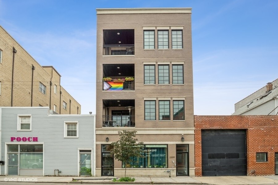 2309 W Belmont Ave, Chicago, IL 60618 2309 W Belmont Ave 1