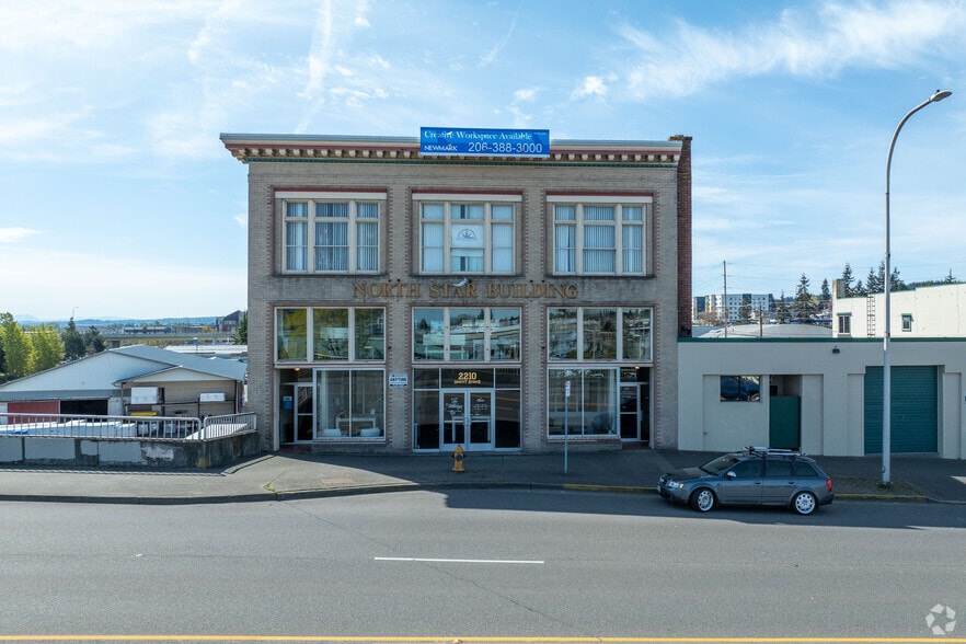 2210 Hewitt Ave, Everett, WA for lease - Building Photo - Image 2 of 5