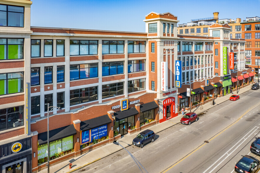 1836-1840 N Clybourn Ave, Chicago, IL for lease - Building Photo - Image 3 of 9