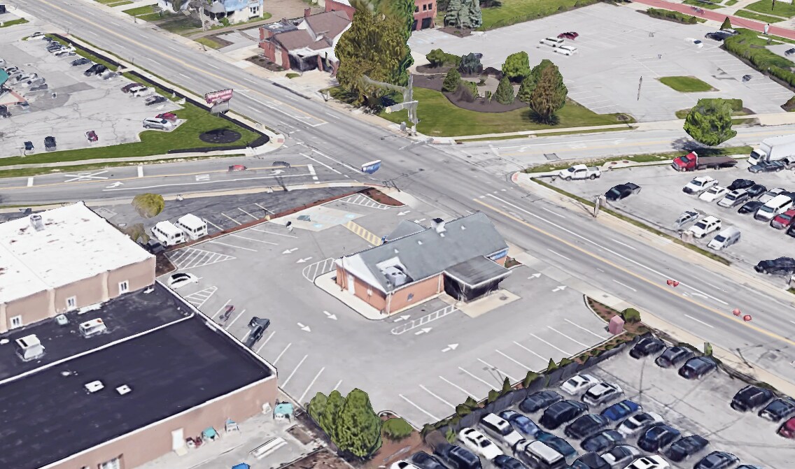 536 Broadway Ave, Bedford, OH 44146 Dark PNC Bank