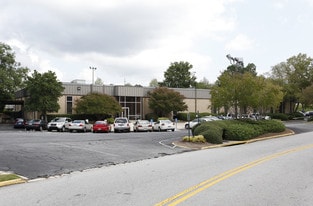 215 Marvin Miller Dr SW, Atlanta GA - Office Space