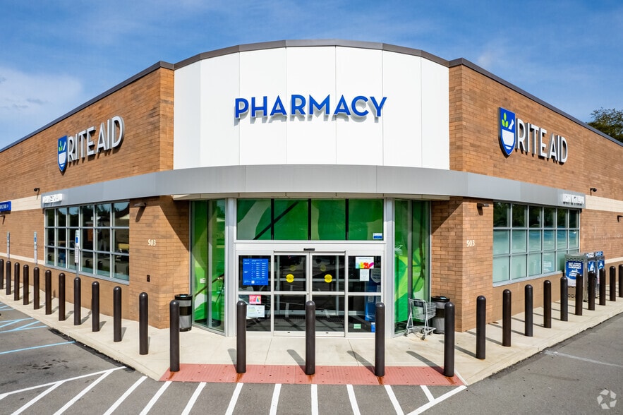 503 Clifton Rd, Bethel Park, PA for sale - Building Photo - Image 3 of 5