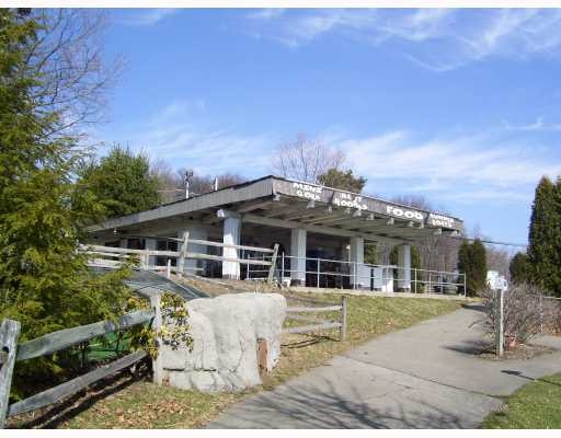 132 Caddie Shak Rd, Donegal, PA for sale - Primary Photo - Image 1 of 1