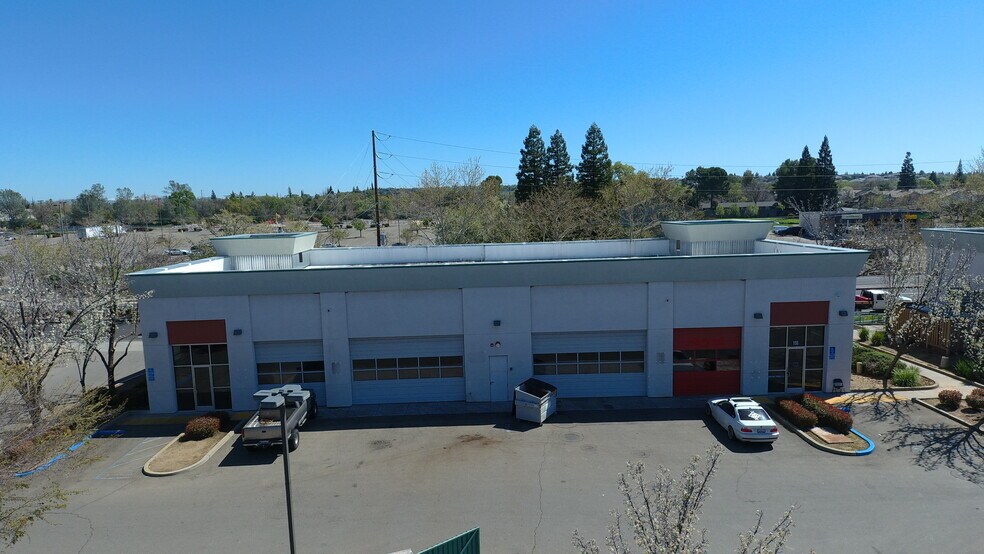 5880 Pacific St, Rocklin, CA for lease - Building Photo - Image 3 of 7
