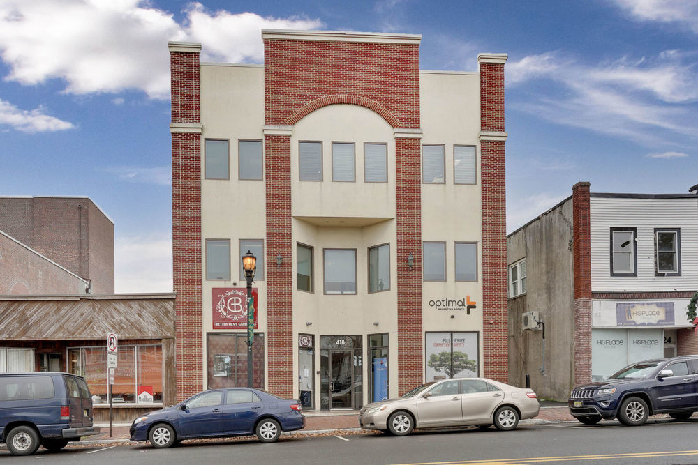 418 Clifton Ave, Lakewood, NJ for sale Primary Photo- Image 1 of 1