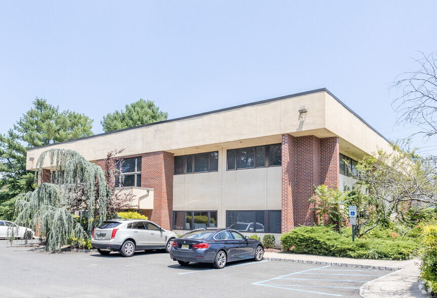 370 Route 35 S, Red Bank, NJ for sale - Primary Photo - Image 1 of 1