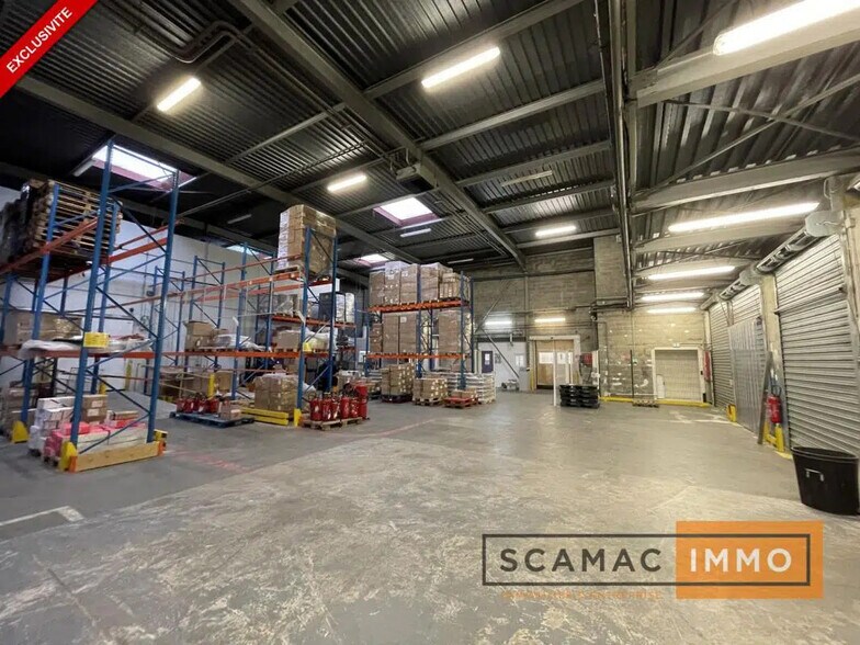 Industrial in Orly for lease - Interior Photo - Image 3 of 17
