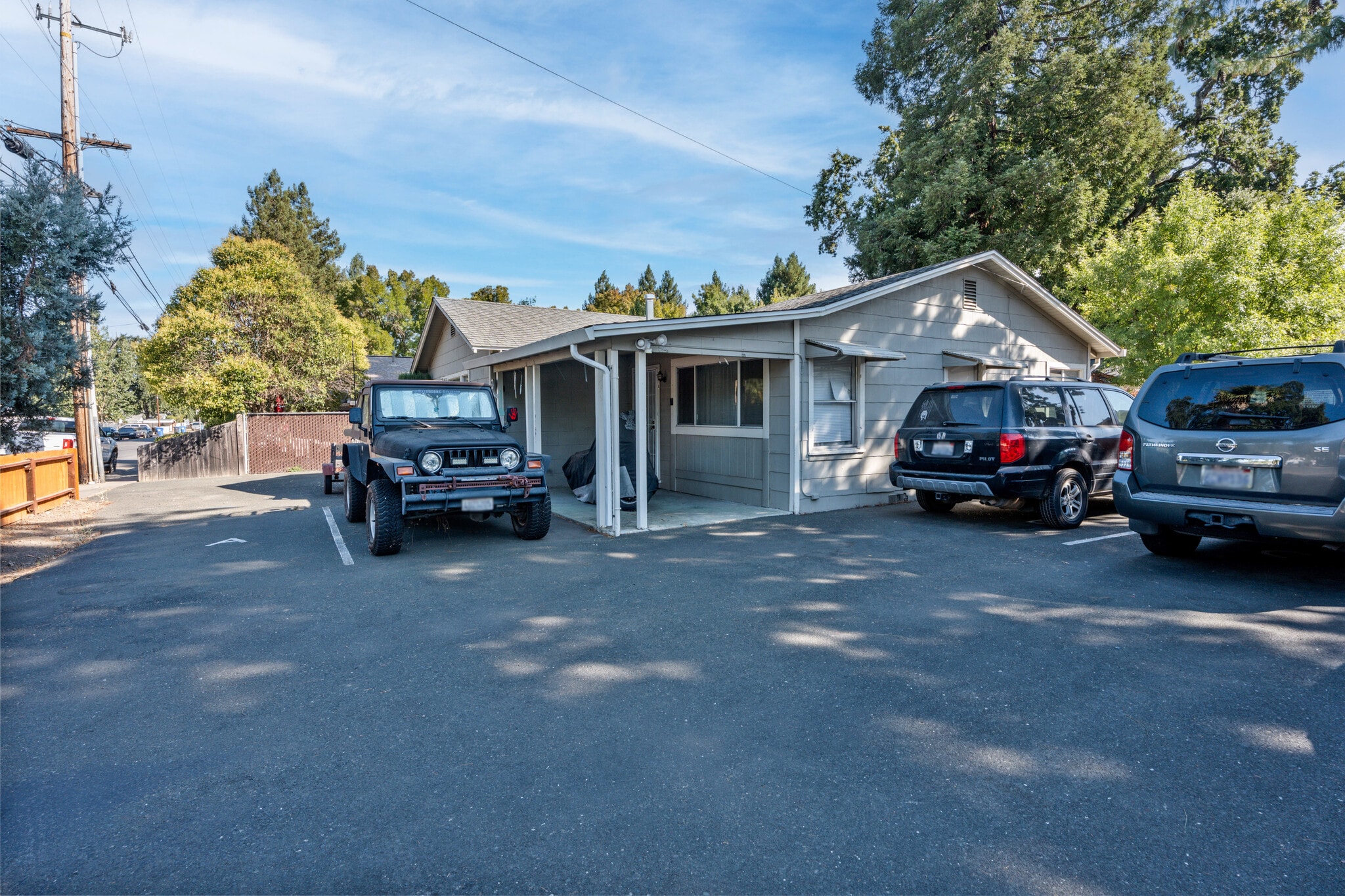757 Waugh Ln, Ukiah, CA for sale Primary Photo- Image 1 of 11