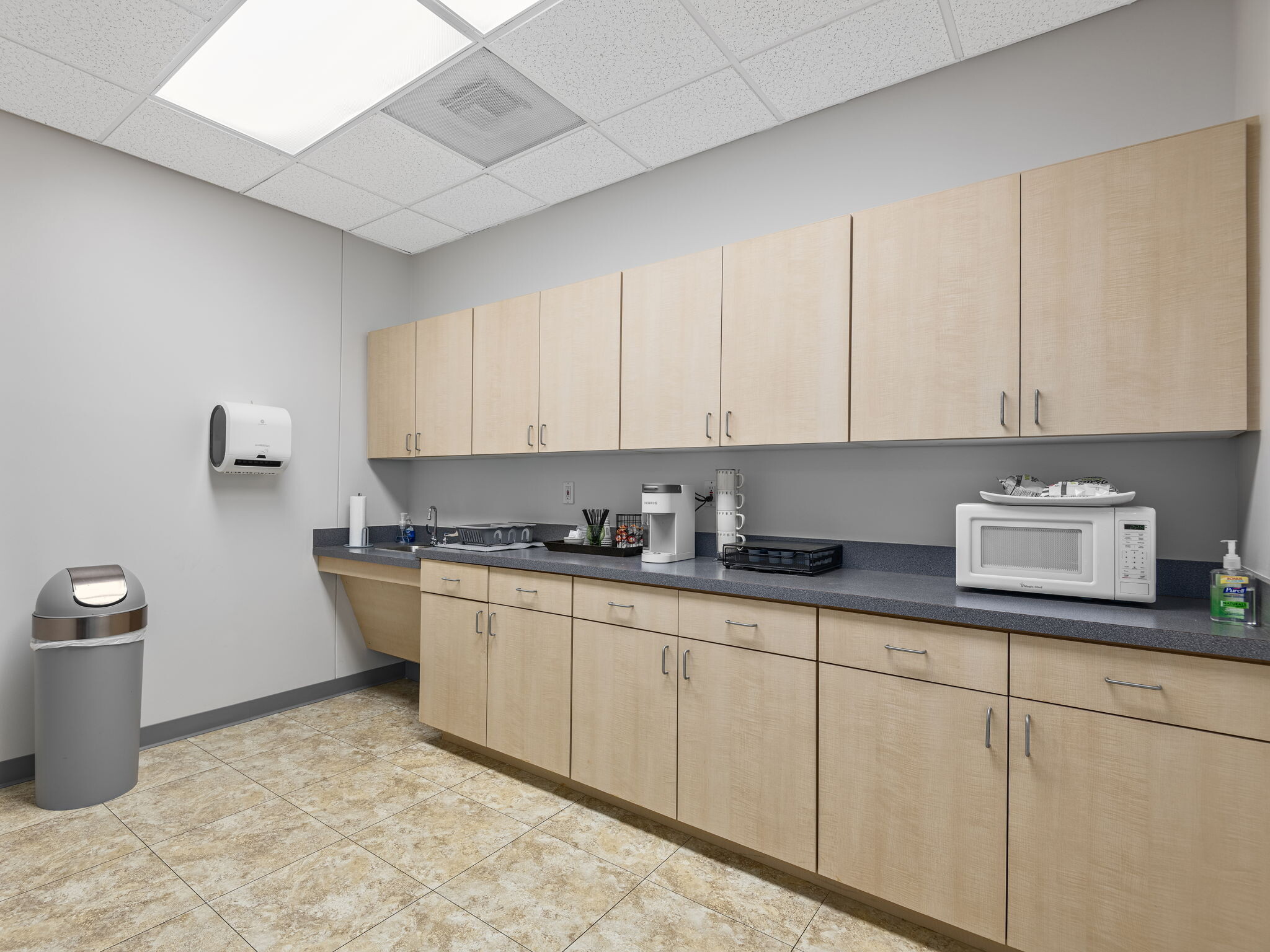 1200 Ridgefield Blvd, Asheville, NC for lease Interior Photo- Image 1 of 5