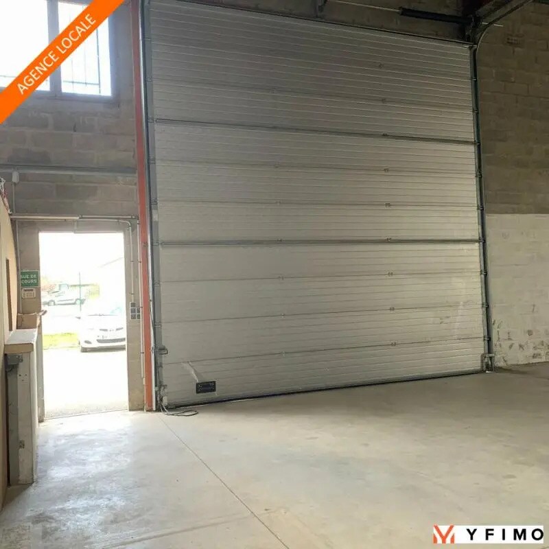 Flex in Vernouillet for lease Interior Photo- Image 1 of 7