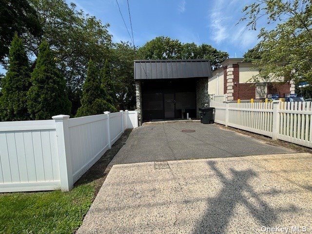 5355 Merrick Rd, Massapequa, NY for sale - Building Photo - Image 2 of 7