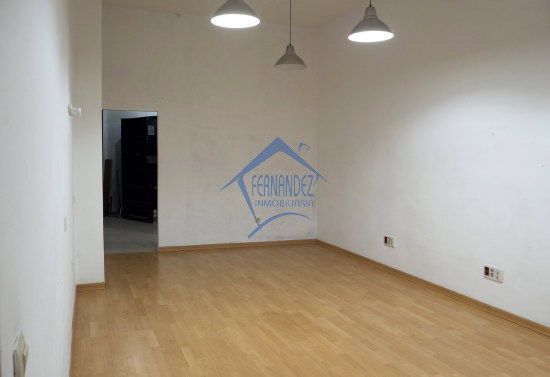 Retail in Cáceres, Cáceres for sale - Building Photo - Image 3 of 5